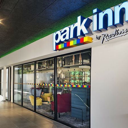 Park Inn By Radisson ハッセルト エクステリア 写真